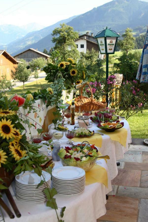 Hotel Pension Eichenhof Ried im Zillertal Zewnętrze zdjęcie